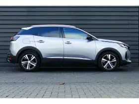 Peugeot 3008 thumbnail 3