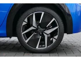 Peugeot 208 thumbnail 10