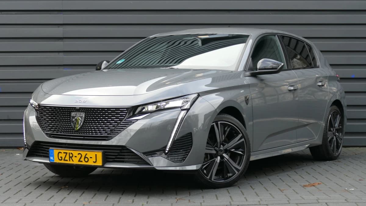 Peugeot 308 — foto 1