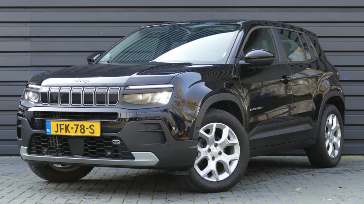 Jeep Avenger — foto 1