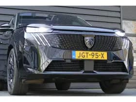 Peugeot e-3008 thumbnail 9