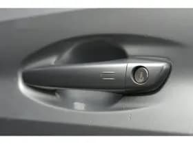 Peugeot 208 thumbnail 10