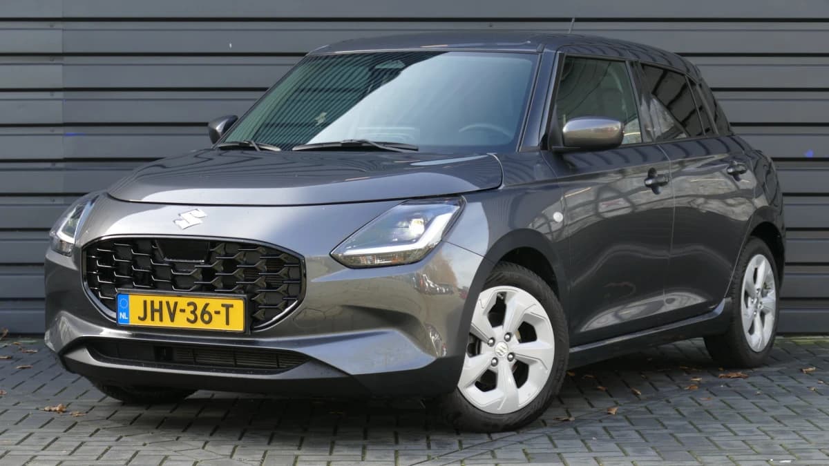 Suzuki Swift — foto 1