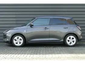 Suzuki Swift thumbnail 2