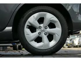 Suzuki Swift thumbnail 13