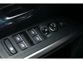 Peugeot 3008 thumbnail 18