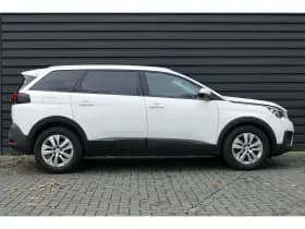 Peugeot 5008 thumbnail 3