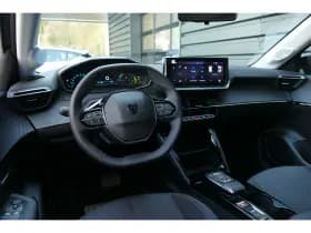 Peugeot e-208 thumbnail 15
