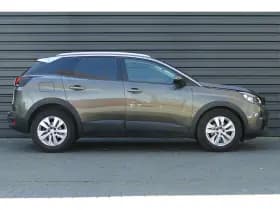 Peugeot 3008 thumbnail 3