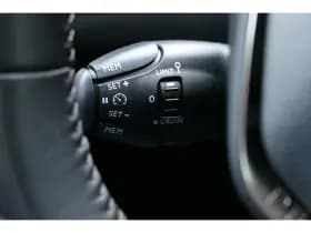 Peugeot 208 thumbnail 16