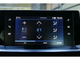 Peugeot 208 thumbnail 24