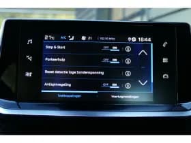 Peugeot 208 thumbnail 26