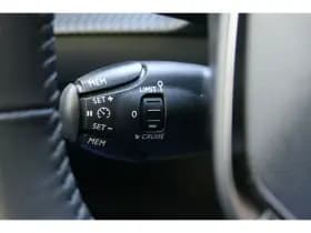 Peugeot e-208 thumbnail 16