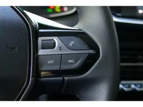 Peugeot e-208 thumbnail 19