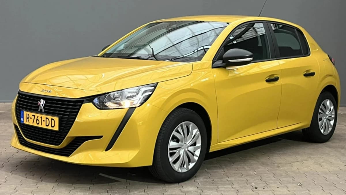 Peugeot 208 — foto 1