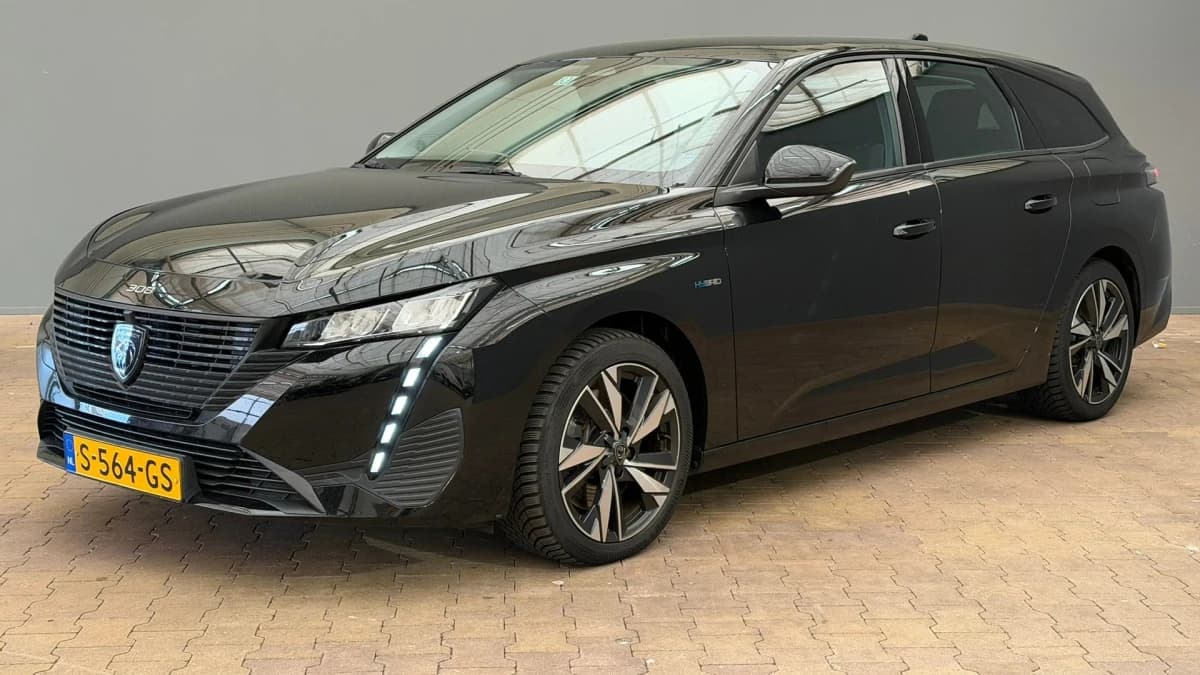 Peugeot 308 — foto 1