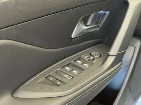 Peugeot 408 thumbnail 17