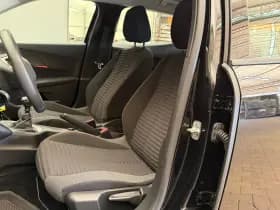 Peugeot 2008 thumbnail 6