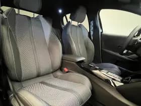 Peugeot 208 thumbnail 3