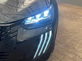 Peugeot 208 thumbnail 6