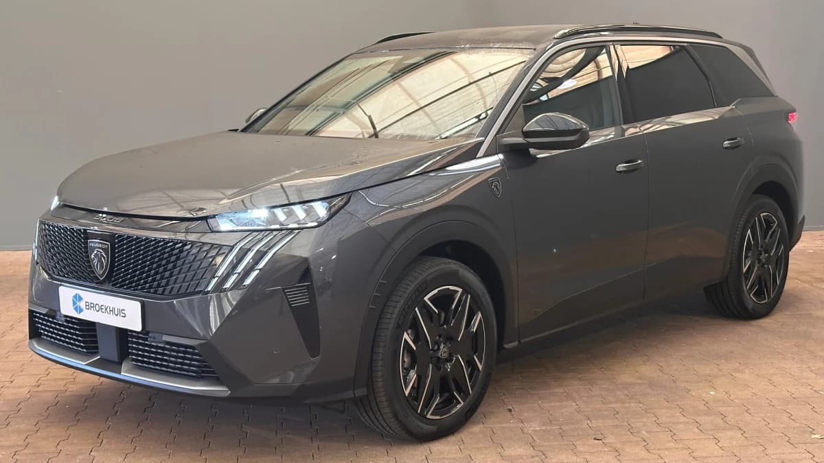 Peugeot 5008 — foto 1