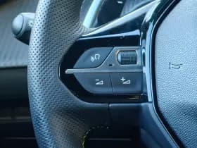 Peugeot 208 thumbnail 17