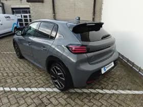 Peugeot 208 thumbnail 3