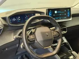 Peugeot e-208 thumbnail 12