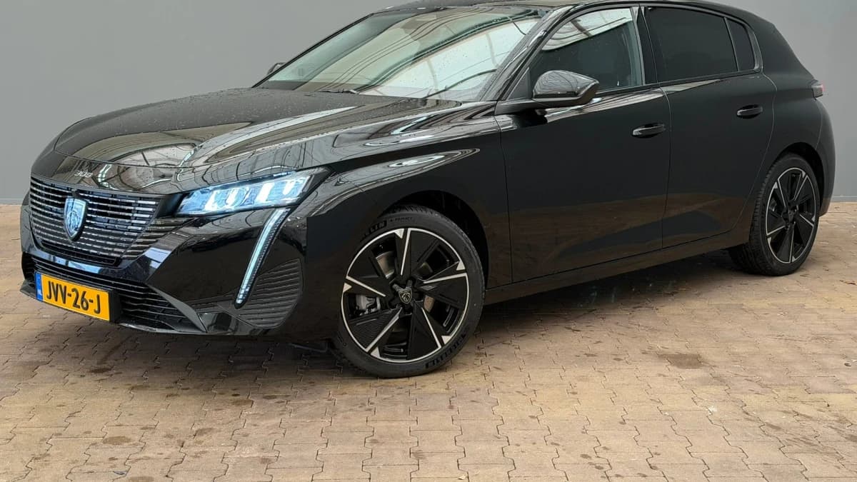 Peugeot e-308 — foto 1