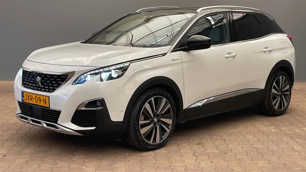 Peugeot 3008 — foto 1