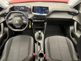 Peugeot 2008 thumbnail 3