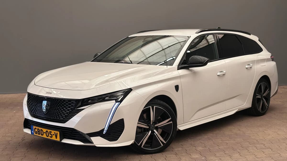 Peugeot 308 — foto 1