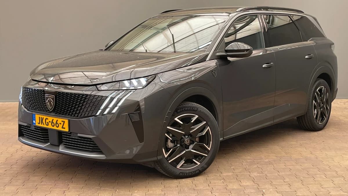 Peugeot 5008 — foto 1