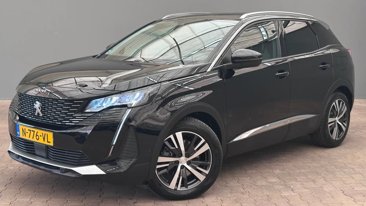 Peugeot 3008 — foto 1