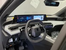 Peugeot 5008 thumbnail 2