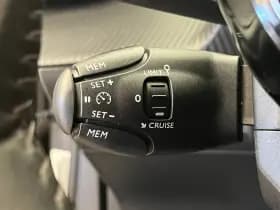 Peugeot 2008 thumbnail 5