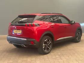 Peugeot 2008 thumbnail 2