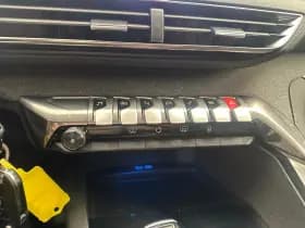 Peugeot 3008 thumbnail 21