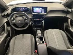 Peugeot 2008 thumbnail 3