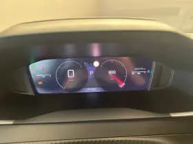 Peugeot 2008 thumbnail 4