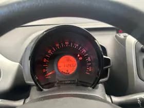 Peugeot 108 thumbnail 3