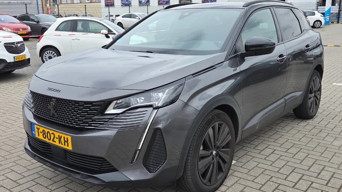 Peugeot 3008 — foto 1