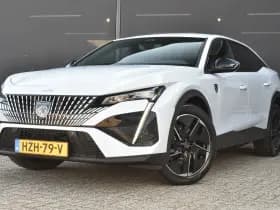 Peugeot e-408