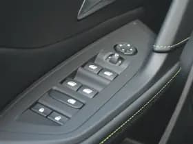Peugeot e-408 thumbnail 18