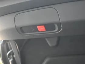 Peugeot e-408 thumbnail 40