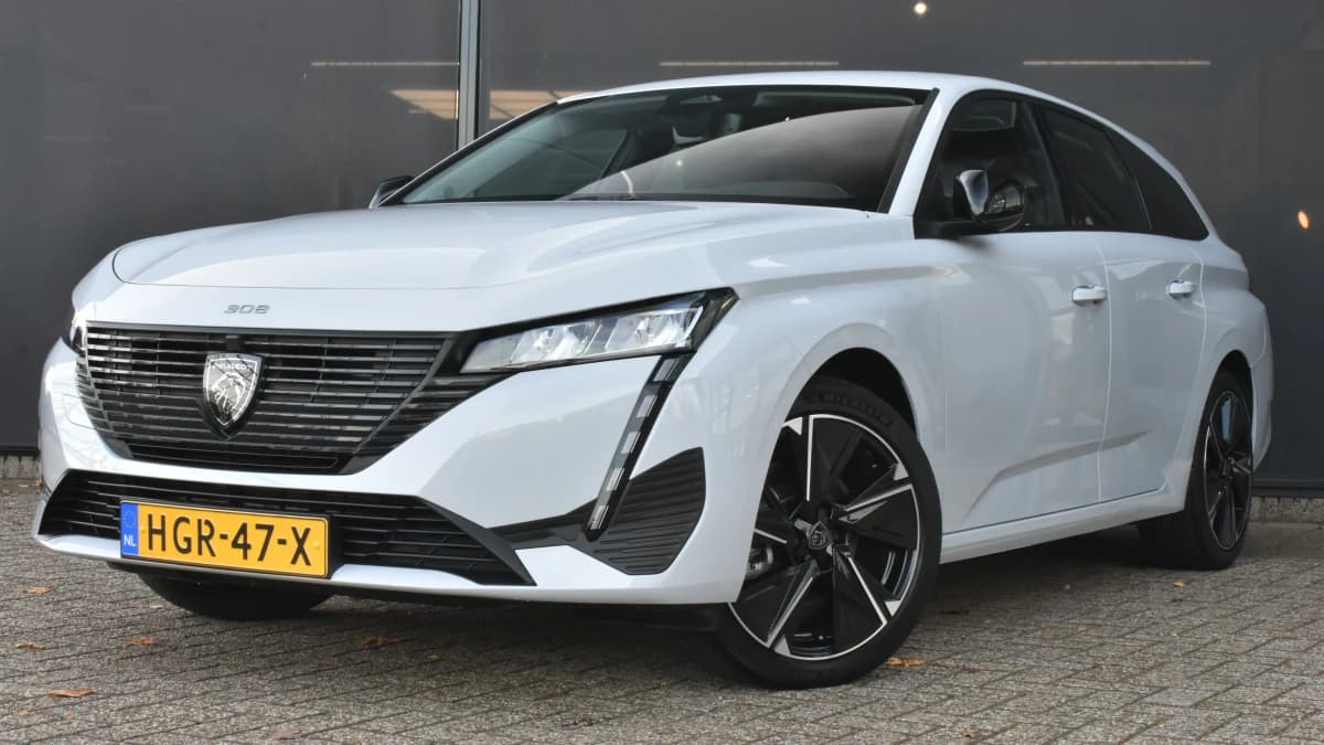 Peugeot e-308 — foto 1