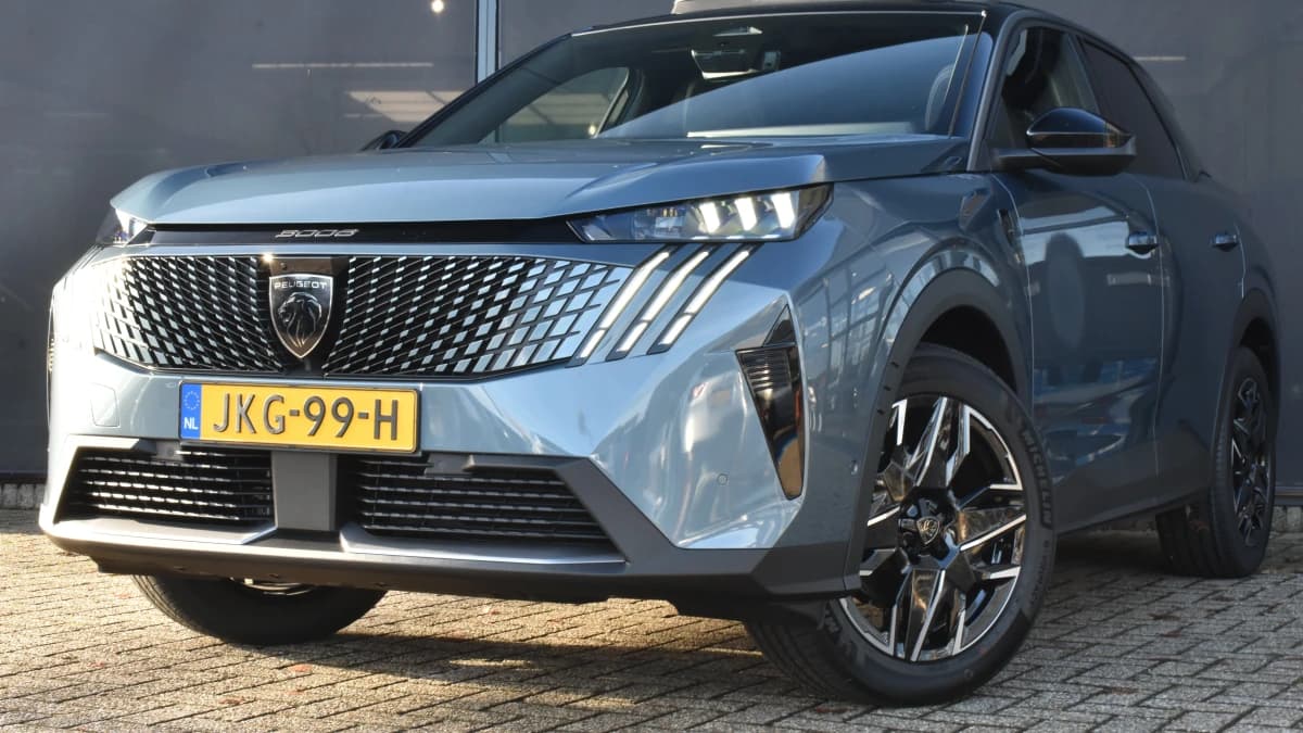 Peugeot 3008 — foto 1