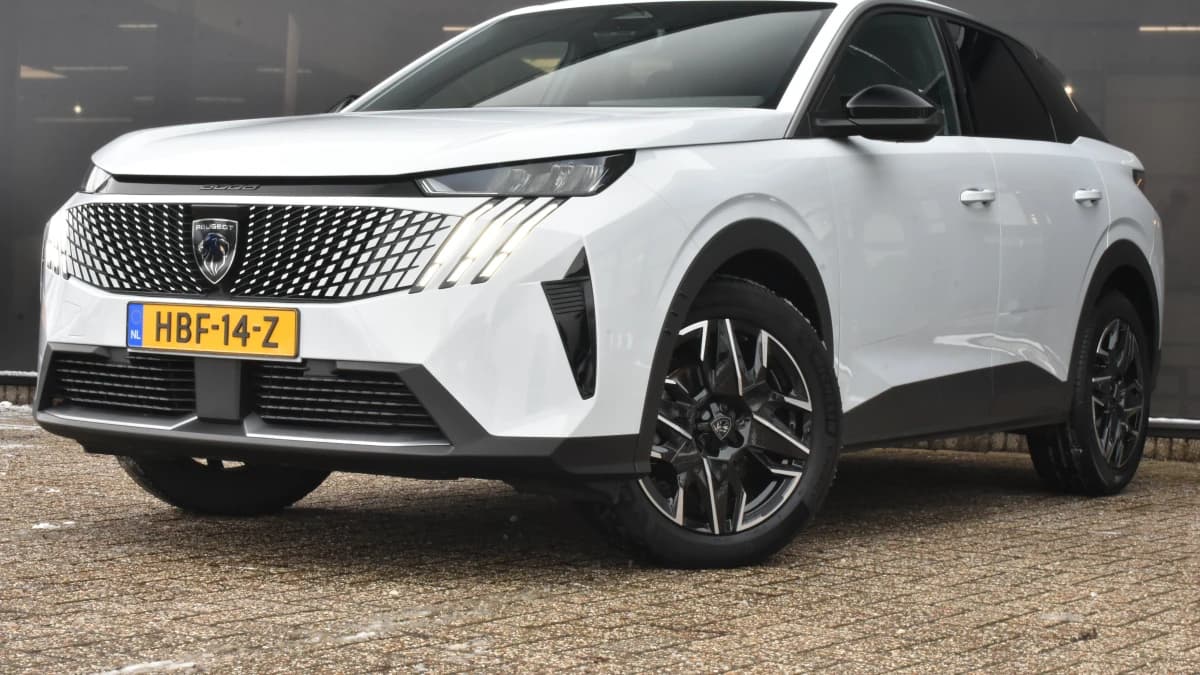Peugeot 3008 — foto 1