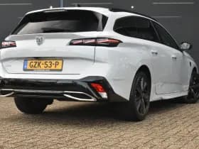 Peugeot 308 thumbnail 2