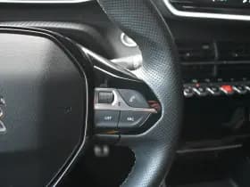 Peugeot e-208 thumbnail 16